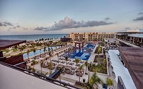 Royalton Riviera Cancun Resort And Spa